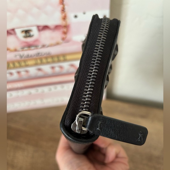 Jimmy Choo Black Leather Star Studded Zip Long Wallet - Picture 6 of 13